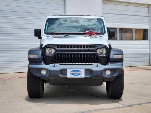 2020 Jeep Gladiator Sport