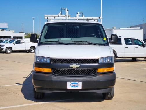 2023 Chevrolet Express 2500 Work Van