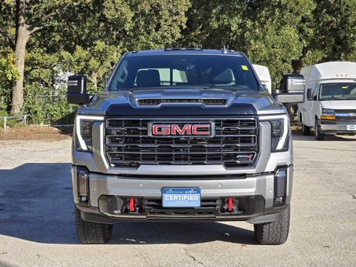 2024 GMC Sierra 2500 AT4