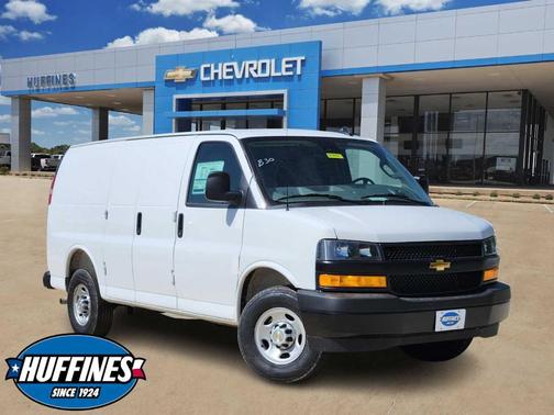 2025 Chevrolet Express 2500 Work Van