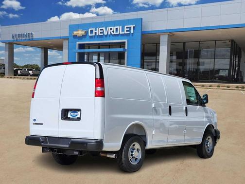 2025 Chevrolet Express 2500 Work Van