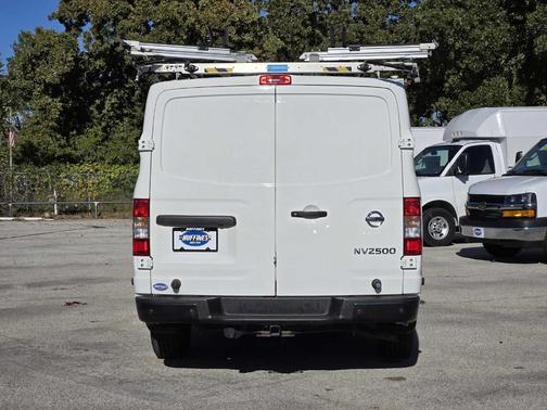 2020 Nissan NV Cargo NV2500 HD SV V6/SV V8