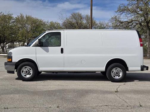2021 GMC Savana 2500 Work Van