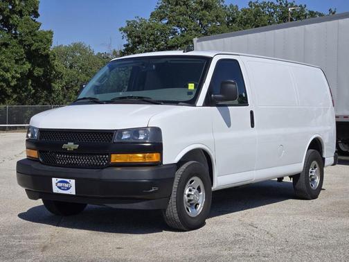 Summit White 2021 Chevrolet Express 2500 Work Van