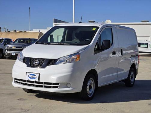 2021 Nissan NV200 S