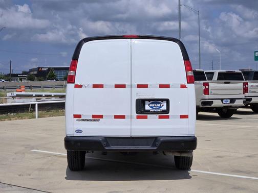 Summit White 2021 Chevrolet Express 2500 Work Van