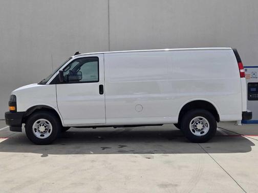 2022 Chevrolet Express 3500 Work Van