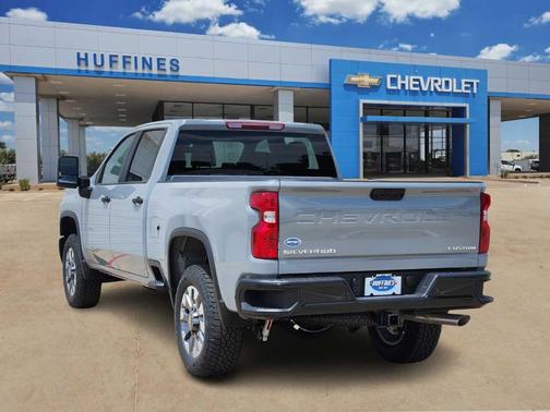 2025 Chevrolet Silverado 2500 Custom