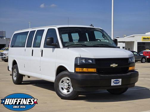 Summit White 2023 Chevrolet Express 2500 Work Van