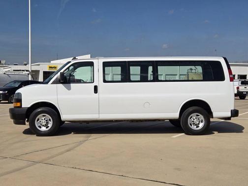 Summit White 2023 Chevrolet Express 2500 Work Van
