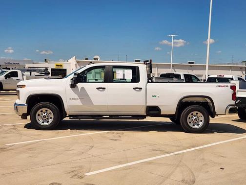 2024 Chevrolet Silverado 3500 WT