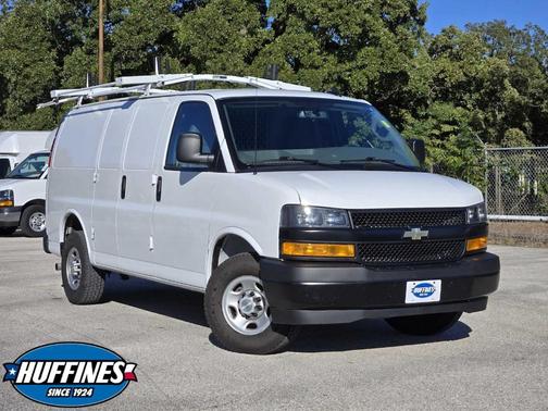 2024 Chevrolet Express 2500 Work Van