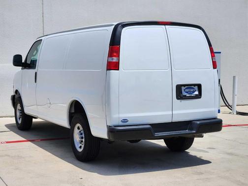 2022 Chevrolet Express 3500 Work Van