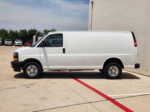 2022 Chevrolet Express 3500 Work Van
