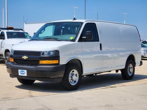 2022 Chevrolet Express 2500 Work Van