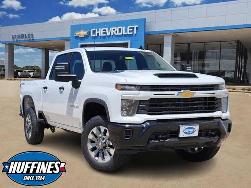 2025 Chevrolet Silverado 2500 Custom