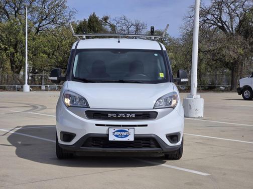 Bright White 2022 RAM ProMaster City Base