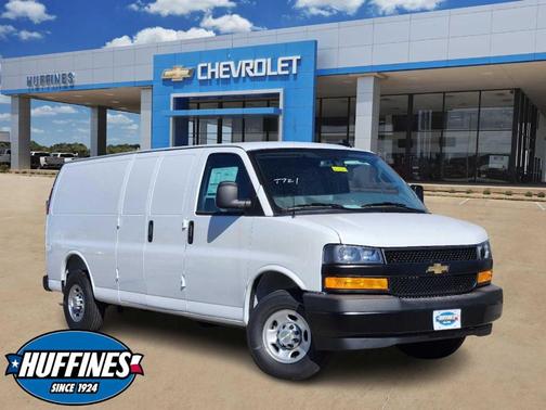 2025 Chevrolet Express 2500 Work Van