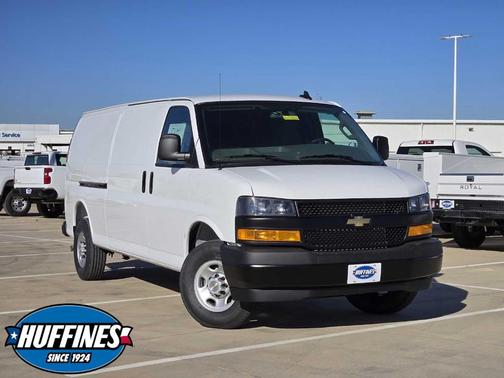 2026 Chevrolet Express 2500 Work Van