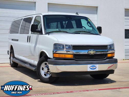2019 Chevrolet Express 3500 LT