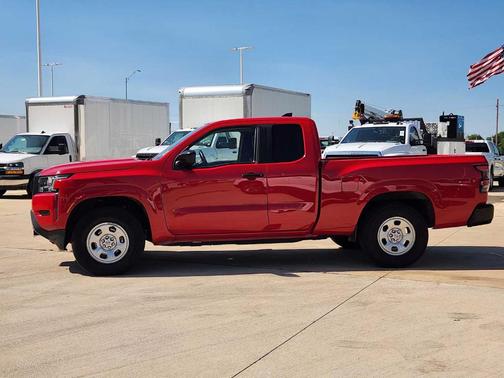 2022 Nissan Frontier S