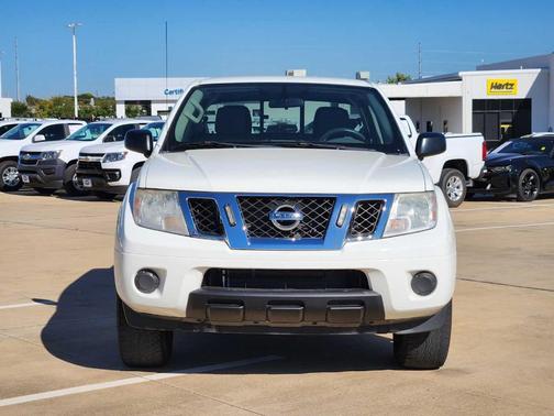 2021 Nissan Frontier SV