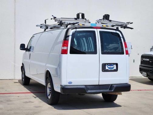 2021 Chevrolet Express 2500 Work Van