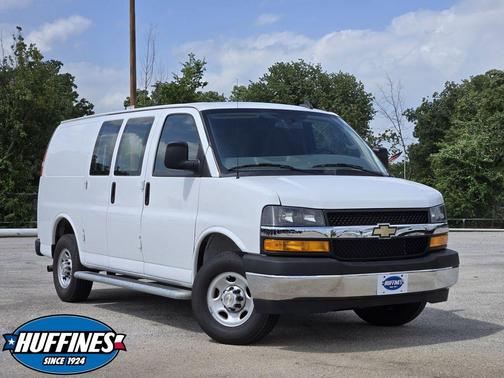 Summit White 2024 Chevrolet Express 2500 Work Van