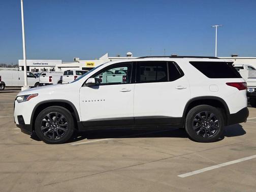 2021 Chevrolet Traverse RS