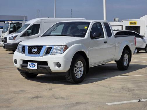 2020 Nissan Frontier SV