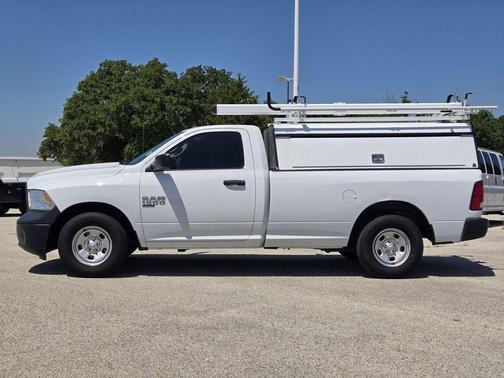 Bright White Clearcoat 2023 RAM 1500 Classic Tradesman