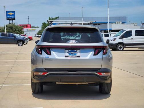 Shimmering Silver 2022 Hyundai TUCSON SEL