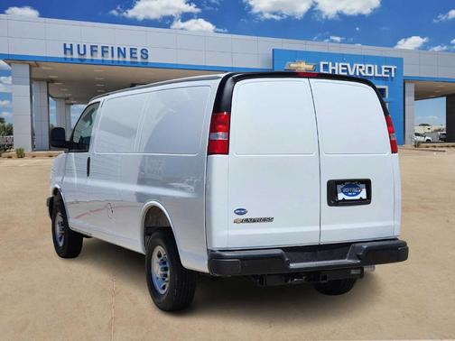 2025 Chevrolet Express 2500 Work Van