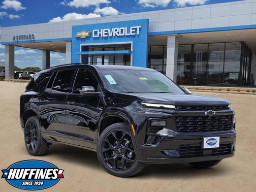 Mosaic Black Metallic 2026 Chevrolet Traverse RS
