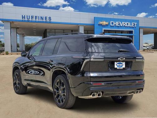 Mosaic Black Metallic 2026 Chevrolet Traverse RS