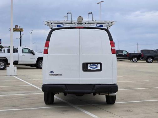 Summit White 2025 Chevrolet Express 2500 Work Van