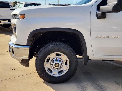2025 Chevrolet Silverado 2500 WT