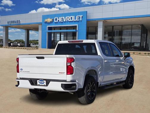 Summit White 2026 Chevrolet Silverado 1500 RST