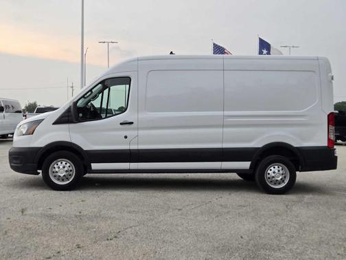 Oxford White 2023 Ford Transit-250