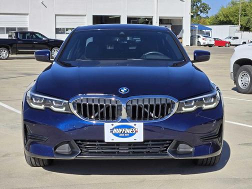 2022 BMW 330e 330e