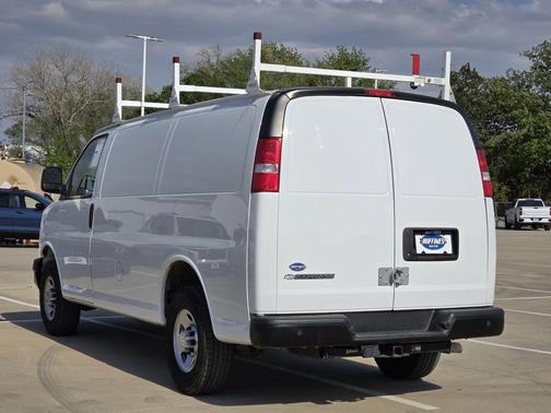 2021 Chevrolet Express 2500 Work Van