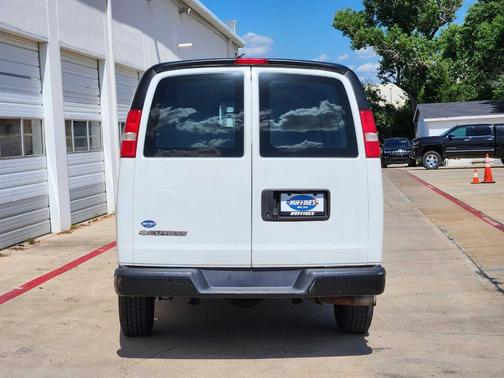 2018 Chevrolet Express 2500 Work Van
