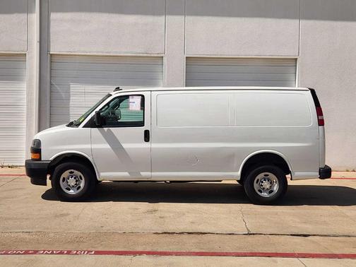2018 Chevrolet Express 2500 Work Van