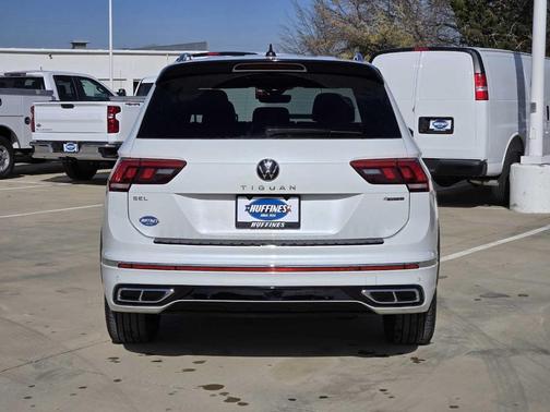 2024 Volkswagen Tiguan 2.0T SEL R-Line