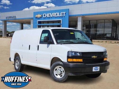 2025 Chevrolet Express 2500 Work Van