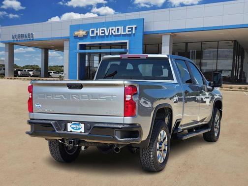 2025 Chevrolet Silverado 2500 Custom