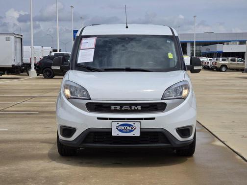 Bright White 2022 RAM ProMaster City Base