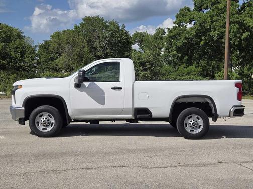 Summit White 2022 Chevrolet Silverado 2500 WT