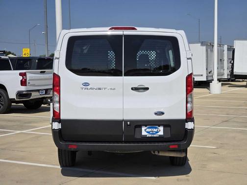 2023 Ford Transit-250 