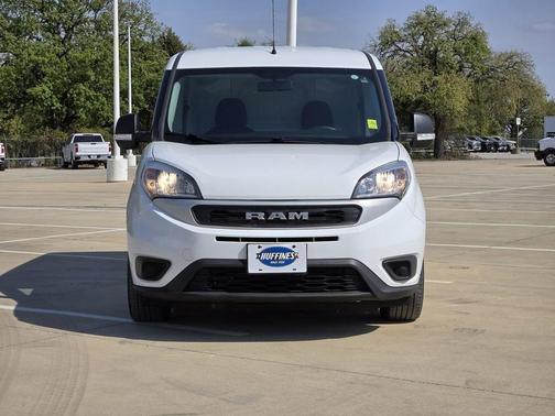 Bright White 2022 RAM ProMaster City Base